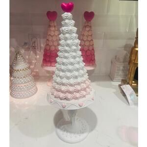 Cupcakes & Cashmere White Meringue Valentines Day Heart Cake Christmas Tree